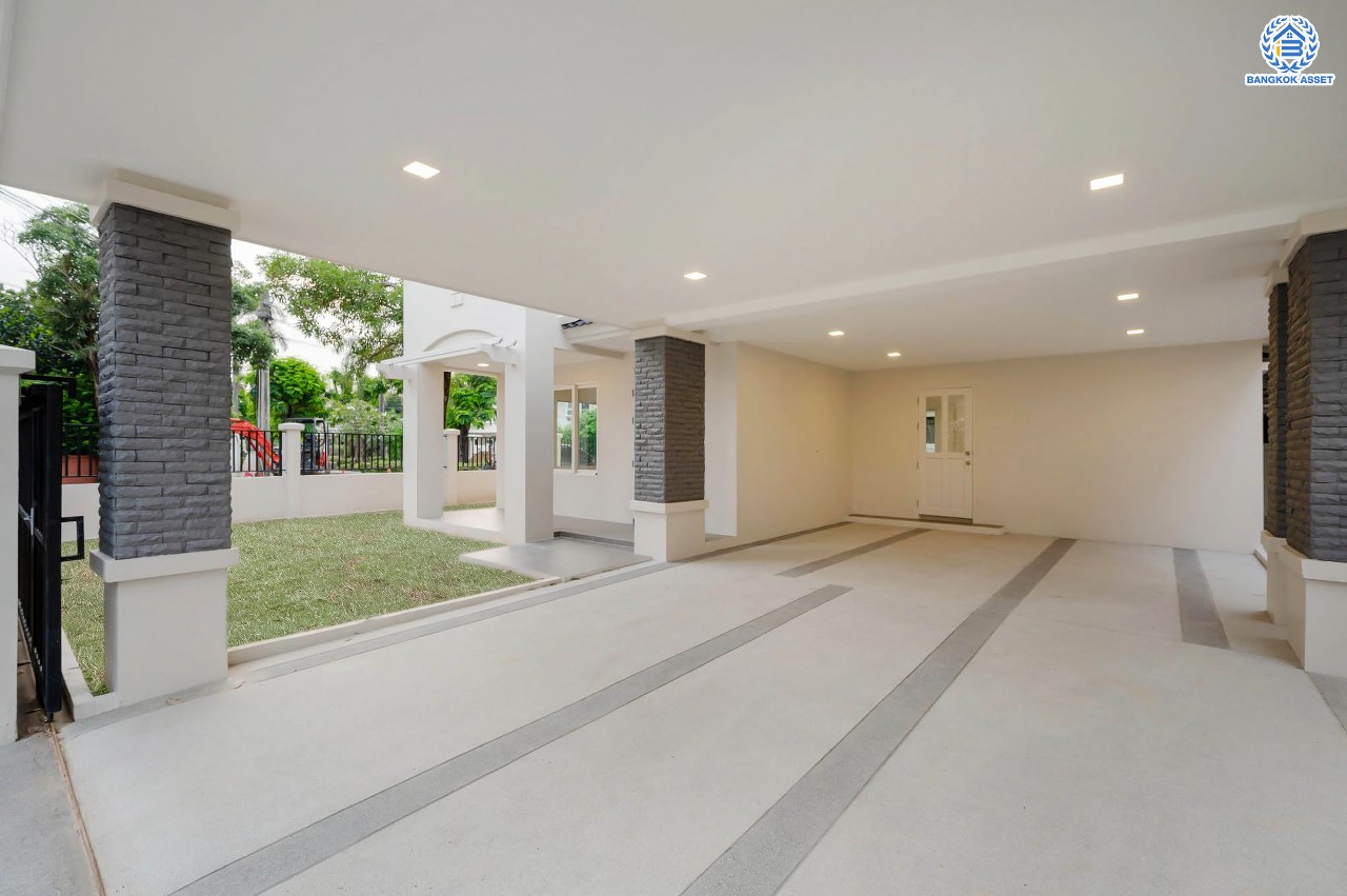 บ้านมือสองตกแต่งใหม่ โครงการ เพอร์เฟคเพลส รัตนาธิเบศร์-ไทรม้า รองรับความสุข บนเนื้อที่ 64.5 ตร.ว. พื้นที่ใช้สอย 190.43 ตร.ม. ฟังก์ชัน 3 ห้องนอน 3 ห้องน้ำ จอดรถได้ 2 คัน ทำเลเชื่อมต่อได้หลายเส้นทาง ติดถนนรัตนาธิเบศร์ และรถไฟฟ้าสายสีม่วง "สถานีบางรักน้อยท่าอิฐ"